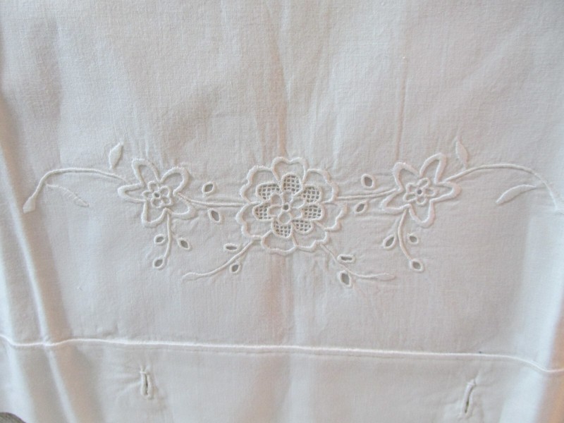 "WHITE EMBROIDERED  - VINTAGE, EUROPEAN, PILLOW CASES & SHAMS"" - SET OF 4