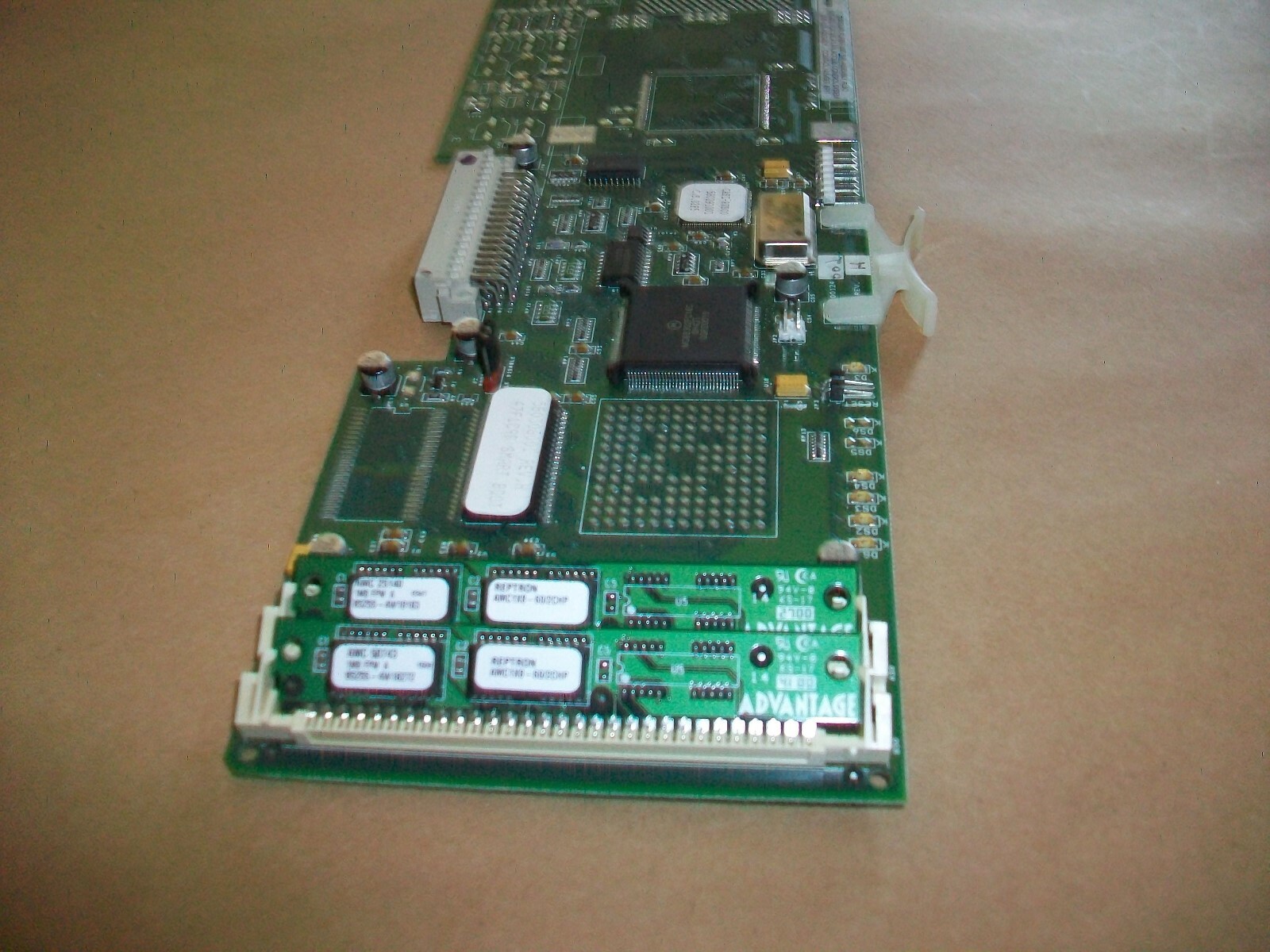 Picture 2 of 3