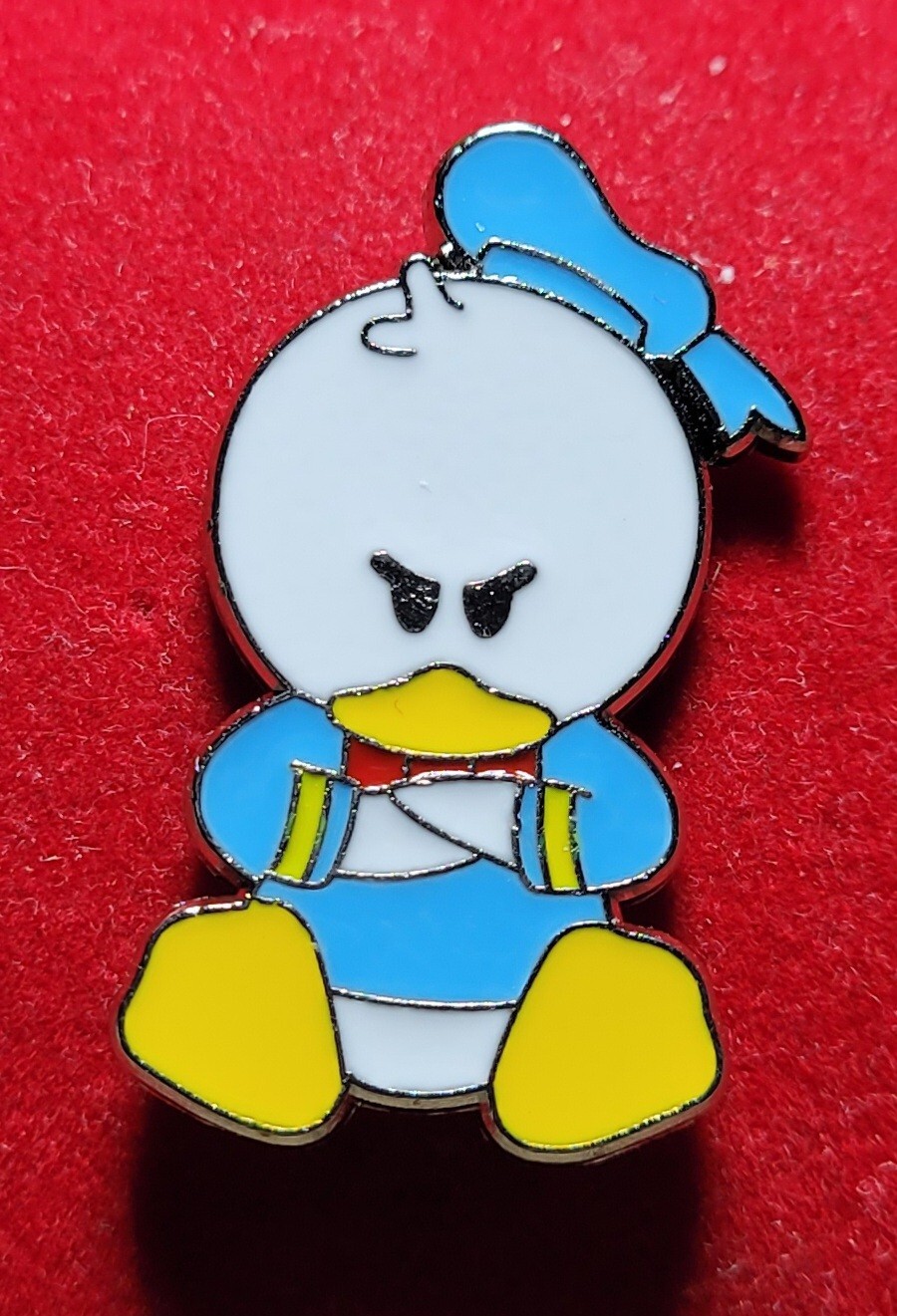 Disney Trading Pin,  Angry, Baby Donald Duck, 2010 e