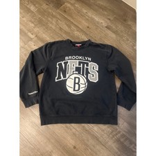 Mitchell  Ness Brooklyn Nets Graphic Sweatshirt Size XL