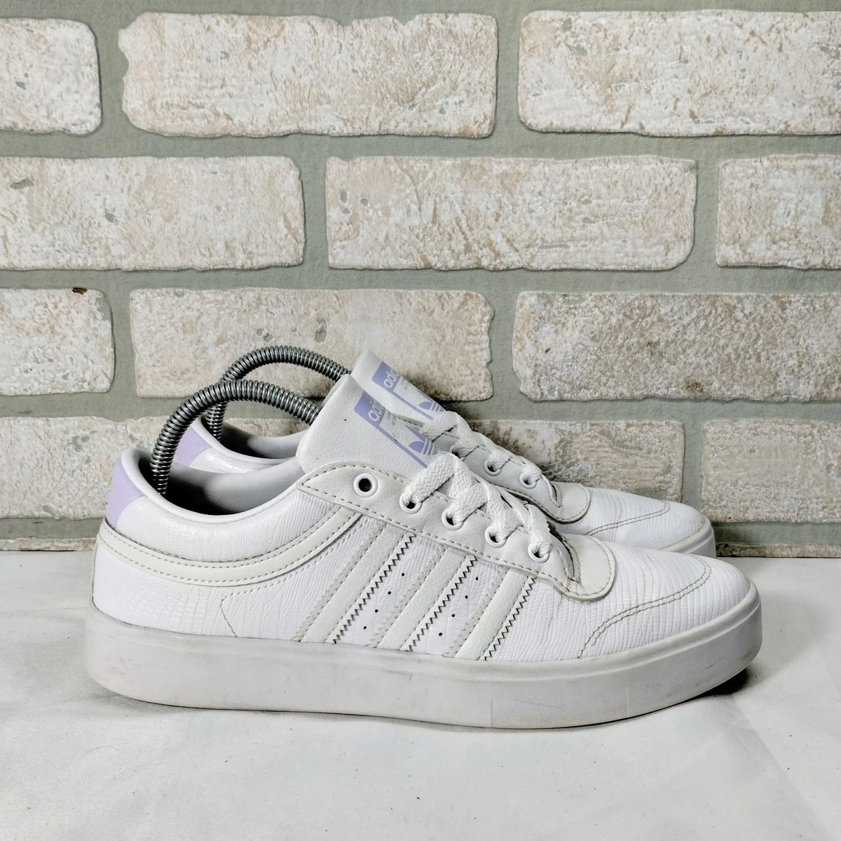 adidas gazelle silver green womens adidas Tekkira Cup Shoes