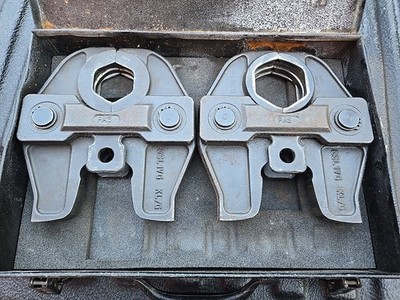 Nibco KSP4 Pair 1 1/2'' 2'' STD Press Jaw - Used - Includes Hard Case