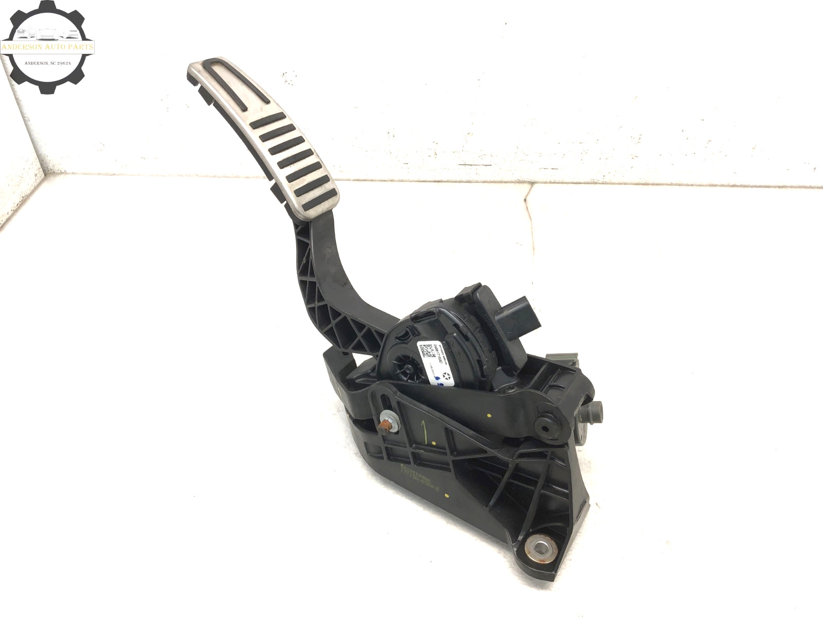 2014-2019 MASERATI GHIBLI S Q4 GAS PEDAL OEM