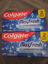 (2) Colgate MaxFresh Toothpaste Ultrafreeze C...