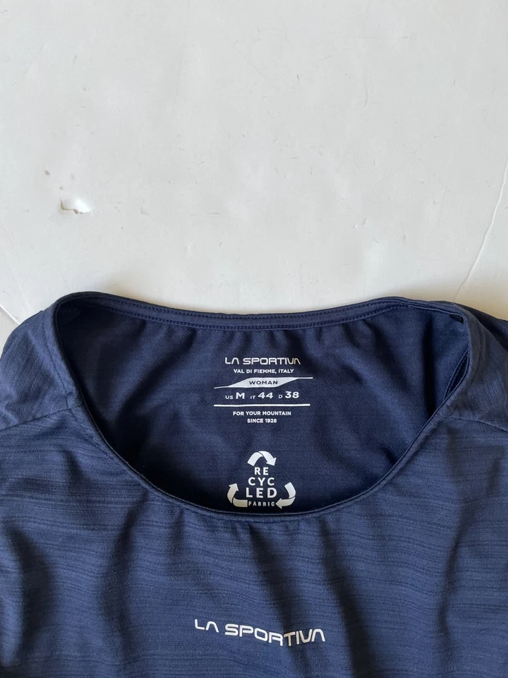 Regata feminina La Sportiva Sunfire cropped tamanho médio azul - Imagem 3 de 4