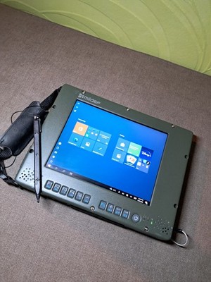 MilDef Panther DR10 Rugged Tablet PC i7 8GB RAM 256GB SSD 8.4'' Touchscreen