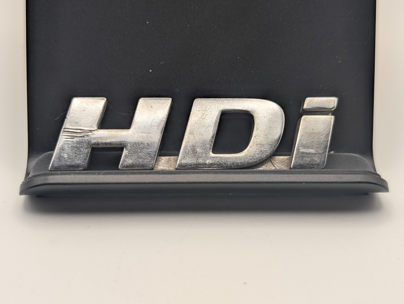 Peugeot 206 307 406 407 HDI Logo Posteriore Emblema Fregio Stemma Scritta Badge