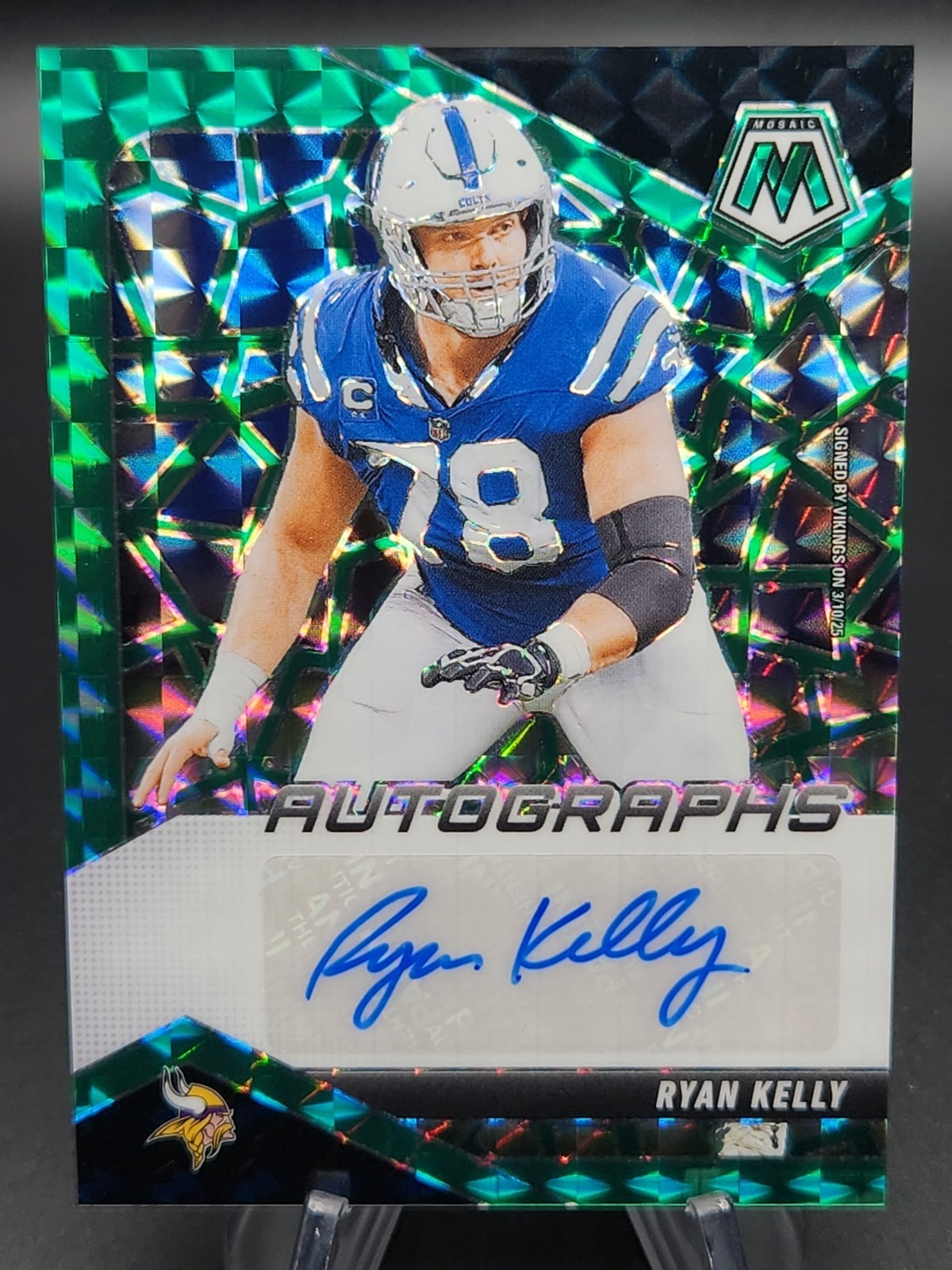 Ryan Kelly 2025 Panini Mosaic Choice Fusion Green & Black Autograph 18/25