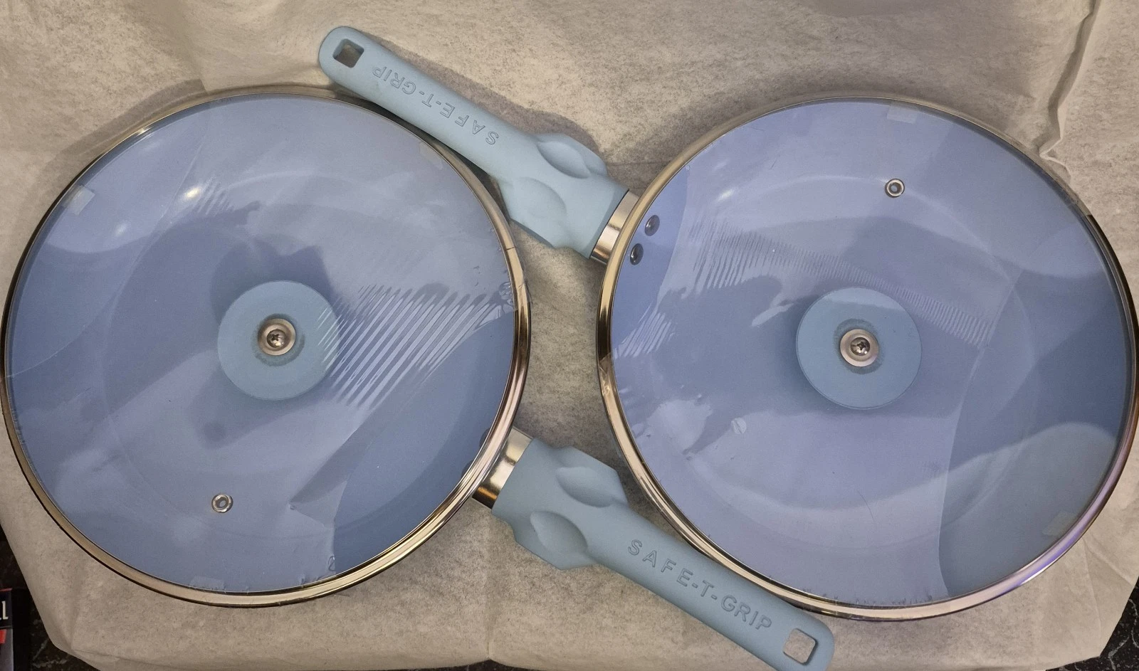 SAFE T GRIP 9” Powder Blue FRY PAN NON STICK CERAMIC COATING Set Of 2