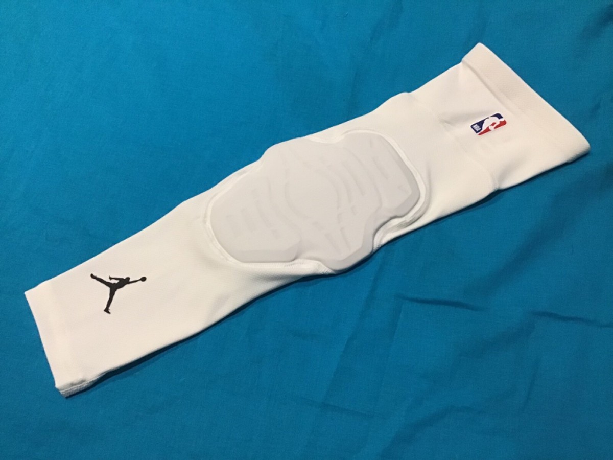 jordan basketball arm sleeve