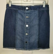 THE CHILDRENS PLACE blue Denim Cotton Button Front Raw Hem Skirt. Girls 14 NWT