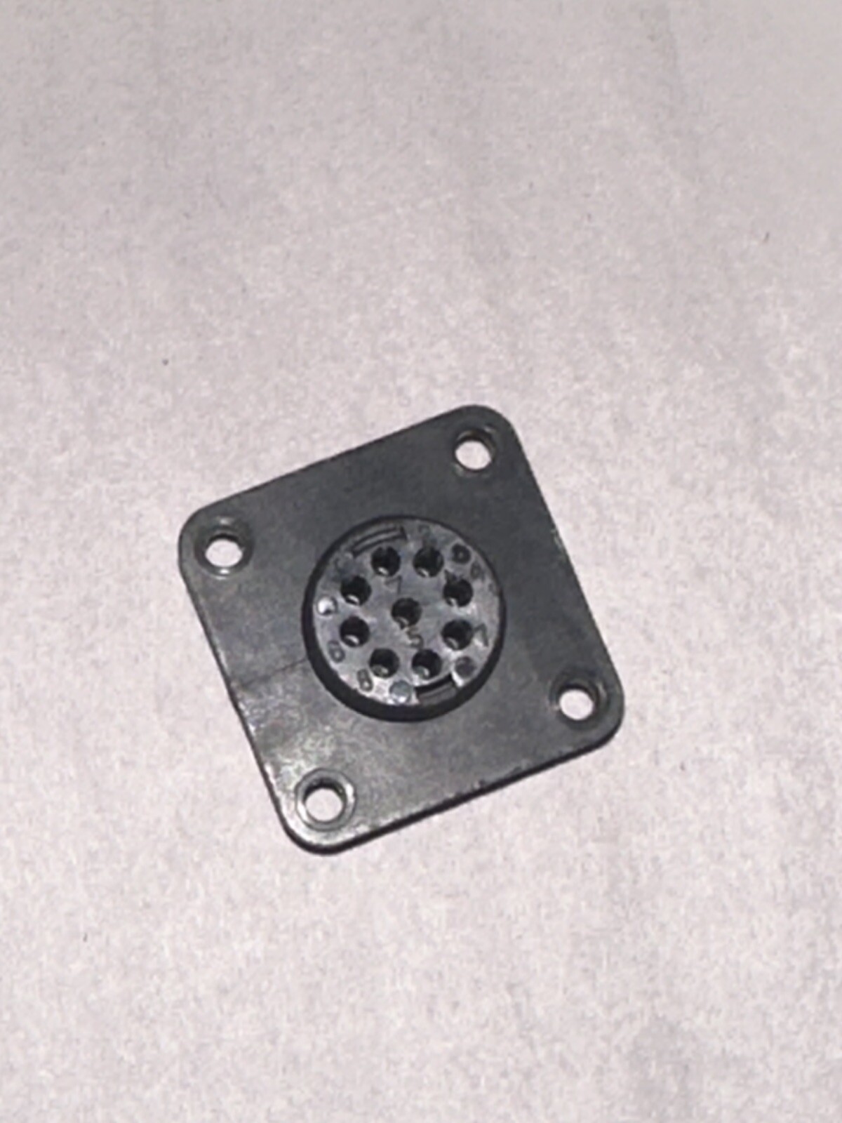 206486-1 79-10 AMP Circular Connector Receptacle Housing Panel Mount 9 Position