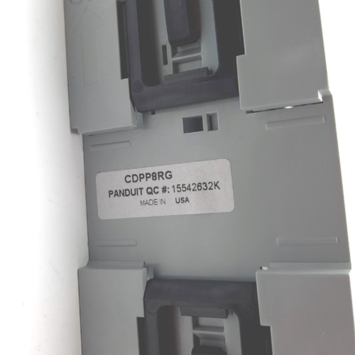 Panduit CDPP8RG IndustrialNet Patch Panel, 8-Port, Polycarbonate, DIN Rail - Picture 2 of 4