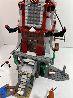 LEGO Ninjago: The Lighthouse Siege 70594 + Master Wu Dragon 70734