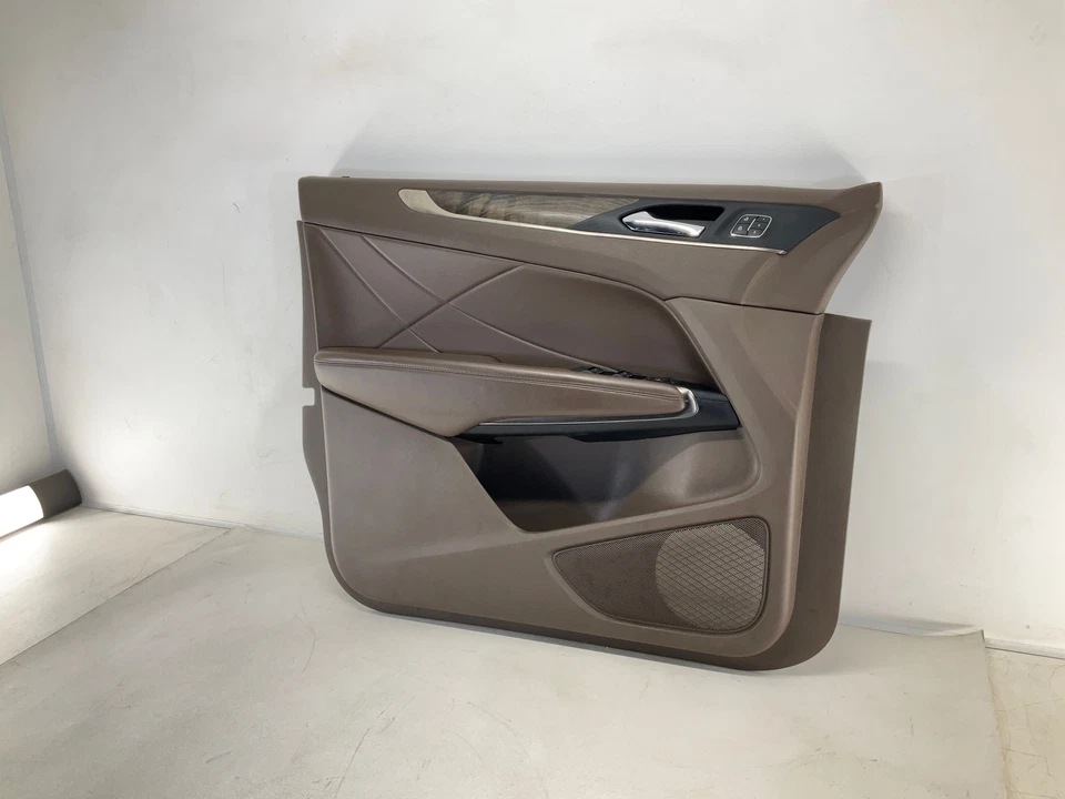 Panel de moldura de puerta del conductor delantero izquierdo interior Lincoln MKC 15-19 OEM Foto 3 de 4