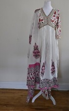 New White Cotton Multi Color Pink Printed Stitches 3Piece Anarkali Kurta