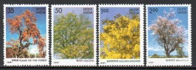 India 1981 Árboles en flor Flora Naturaleza Árbol Flor sello conjunto 4v - Imagen 1 de 2