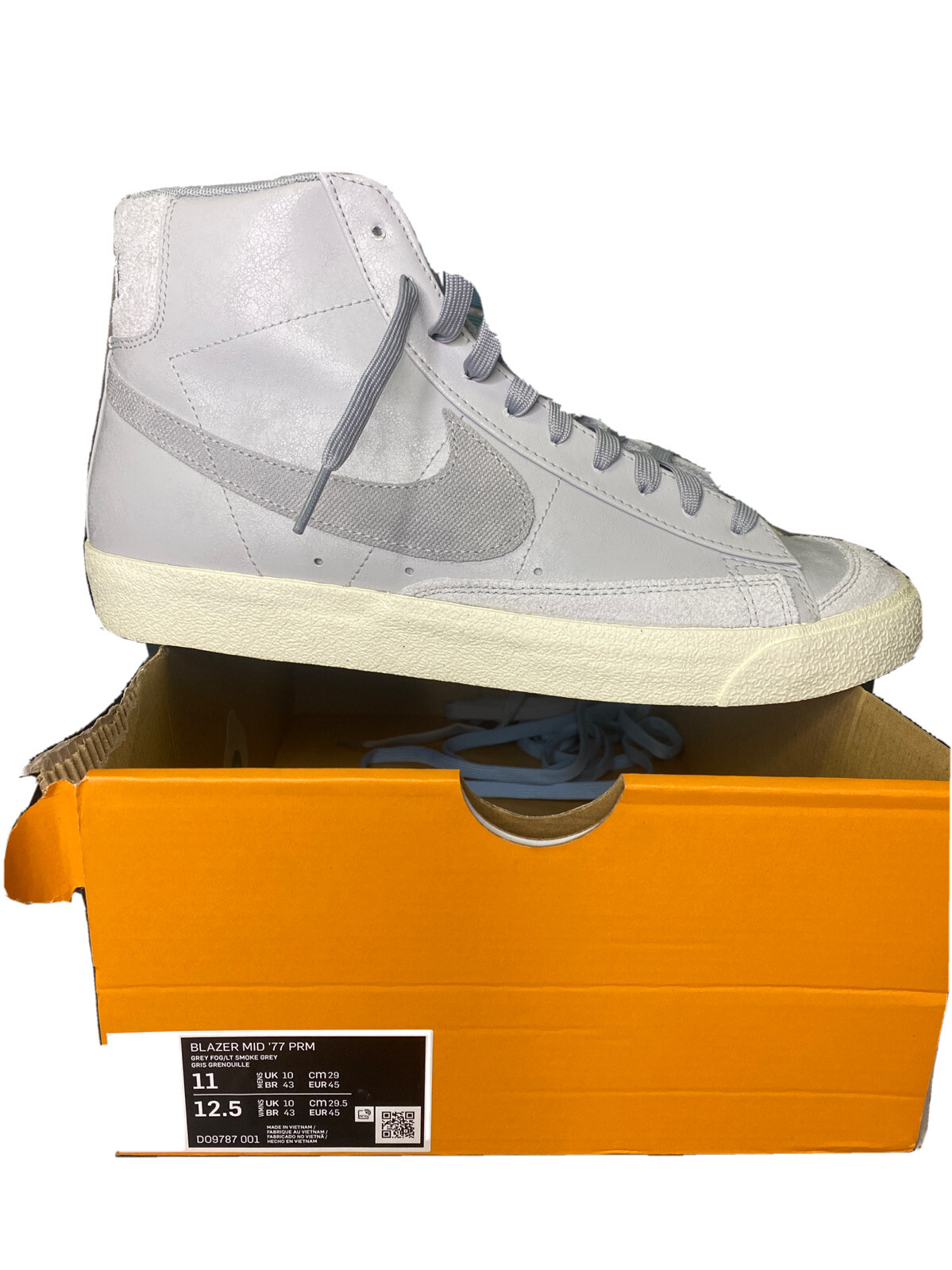Nike Blazer Mid 77 Suede Light Smoke 