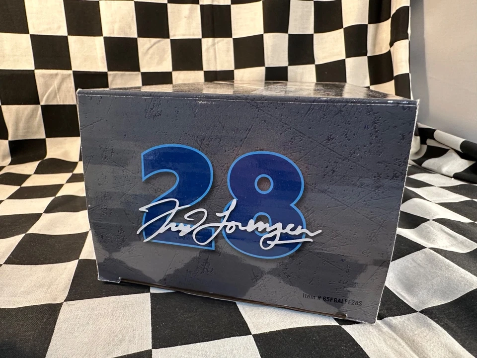 University of Racing Legends 1/24 Fred Lorenzen #28 Autographed 1965 Ford Galaxy - Image 2 of 4