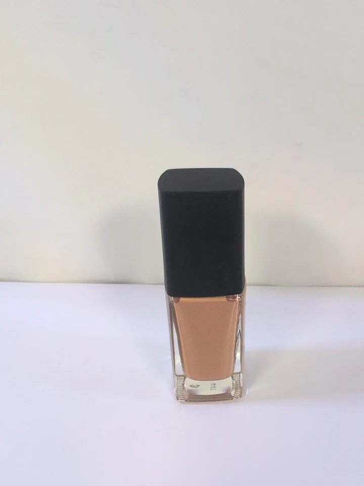 Wet N Wild Photo Focus Matte Liquid Foundation Amber Beige, Vegan & Cruelty-free - Image 4 of 4