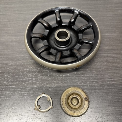 #ad VINTAGE SINGER SEWING MACHINE 9 SPOKE HAND WHEEL STOP MOTION KNOB amp; WASHER $19.99