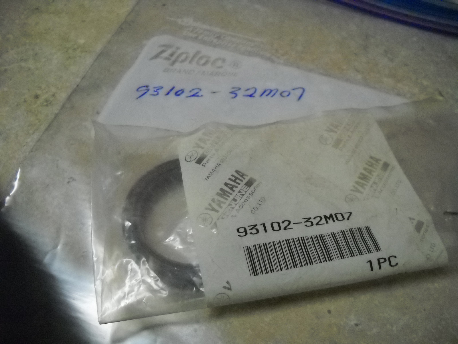 NOS OEM Yamaha Transmission Oil Seal 19781997 YZ250 YFP350 WR500 93102