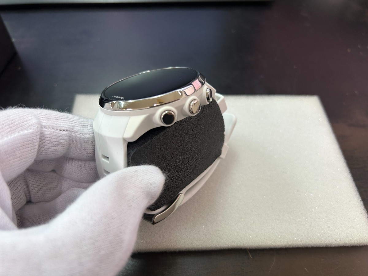 SUUNTO SPARTAN SPORT ホワイト Suunto introduces Spartan Sport Wrist HR Gold for active women