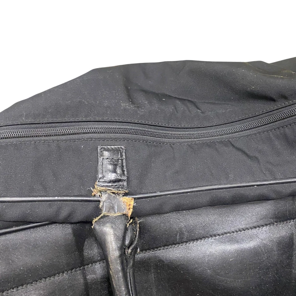 Autêntica bolsa de viagem GUCCI 2 vias Boston bolsa de mão preta danificada - Imagem 4 de 4