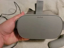 Meta Oculus Go MH-A64 64GB Virtual Reality Headset w/controller 