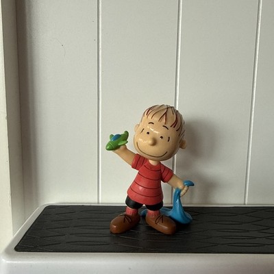 Just Play Peanuts Linus With Blanket Airplane 3 Inch PVC Figure Toy Cake Topper