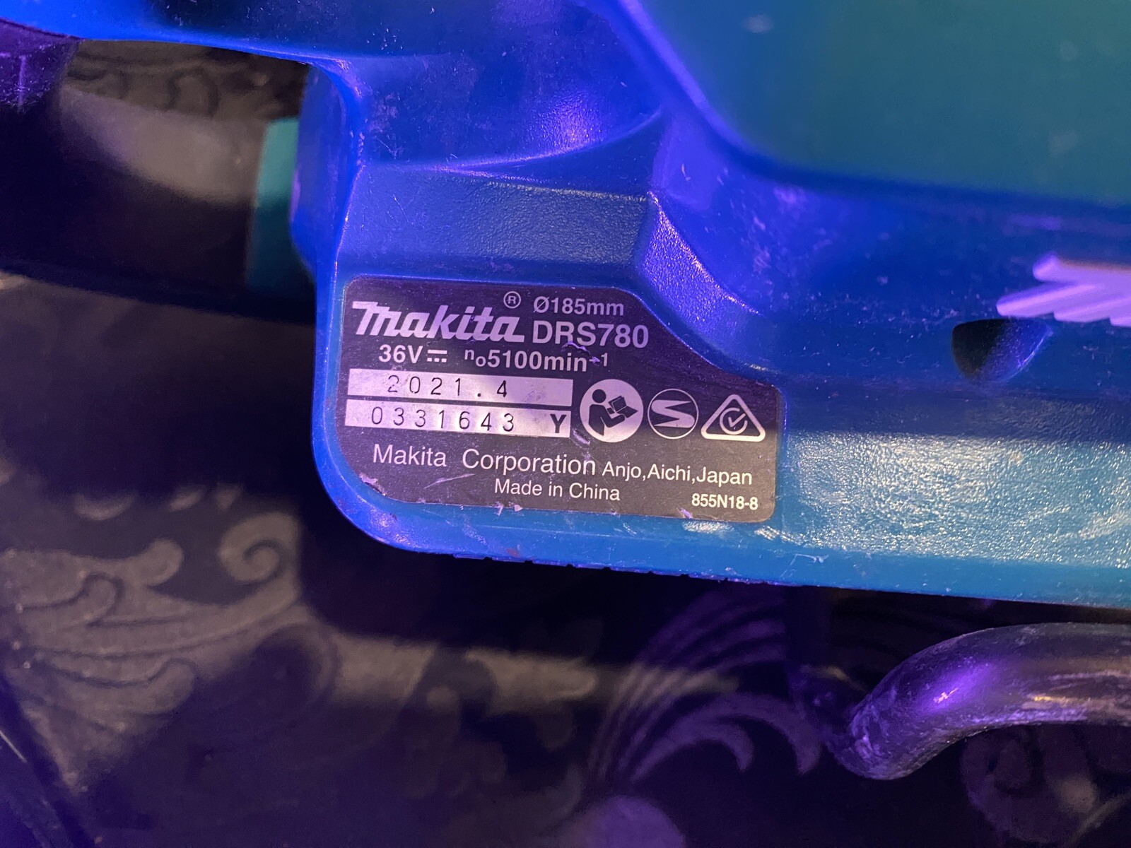 MAKITA CIRCULAR SAW POWERFUL BRUSHLESS 36V 18VX2 185MM DHS680Z DRS780Z