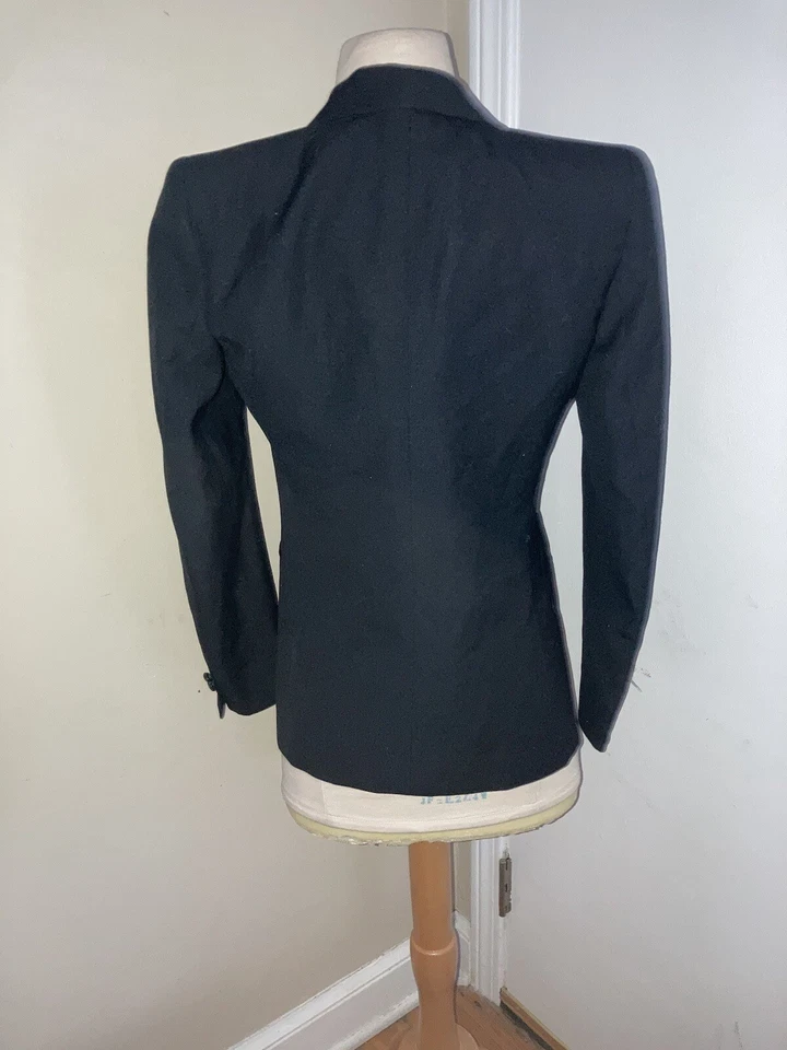 Chaqueta Blazer Brioni Para Mujer Esmoquin Negra Lana Satén Borde Un Botón Talla S/34 Foto 2 de 4
