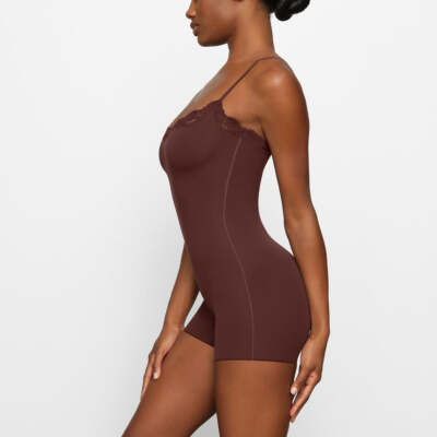 SKIMS Fits Everybody Corded Lace One Piece Romper Cocoa Brown size