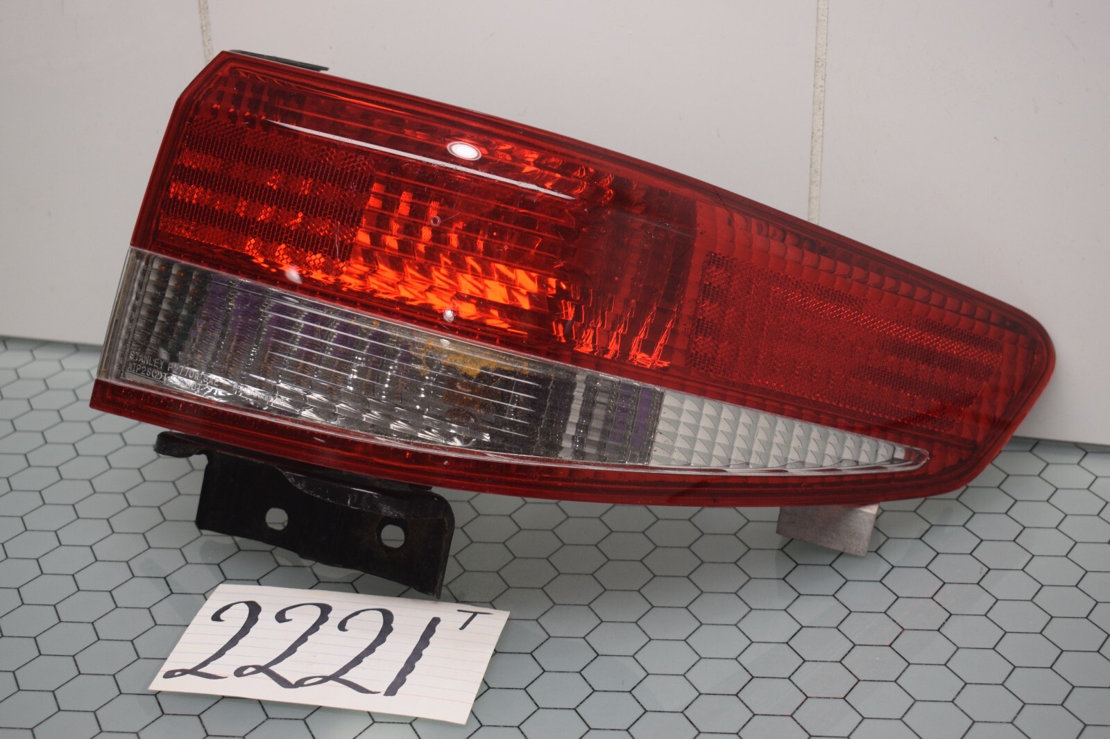 03 04 Honda Accord Sedan PASSENGER Side Tail Light Used Rear Lamp #2221-T