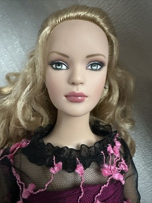 Tonner TYLER WENTWORTH 2006 LONDON FASHION DOLL FESTIVAL 16” WEST