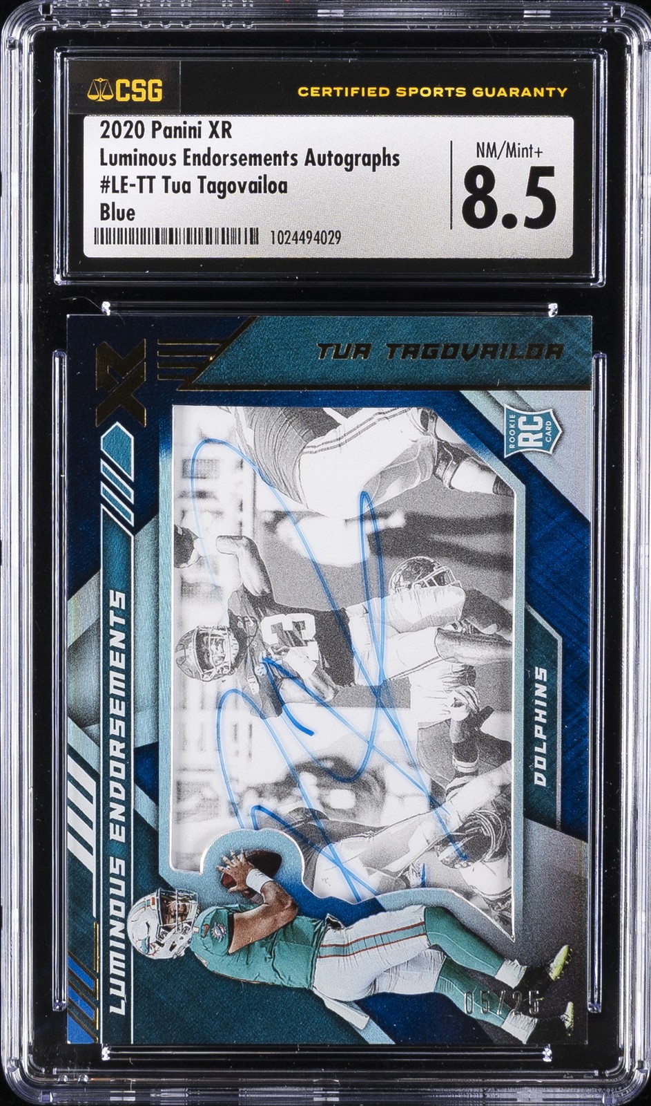 Tua Tagovailoa Panini XR Luminous Endorsements Autographs #LETT Blue