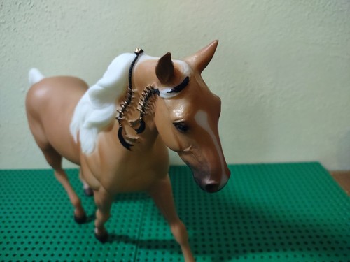 Breyer Reeves Traditional Southern Sunrise Missouri Fox Trotter Horse 1172 - Picture 2 of 4