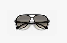 Ray-Ban RB4125 Cats 5000 Classic 601/32 59 Black Gray Gradient Sunglasses 4125