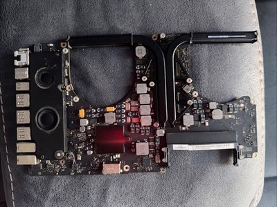 Apple  A1297 Late 2011 intel i7-  2.3GHZ logic board *bad Gpu*