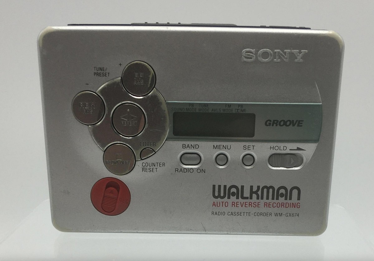【限定20th】Sony WM-GX677 付属品多数 世界対応 SONY WM-GX677 1999 Silver Radio Walkman As is Cassette Player From