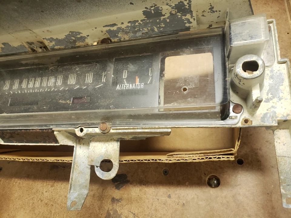 1971-74 Dodge Charger/Plymouth Satellite Speedometer Gauge Cluster - Image 3 of 4