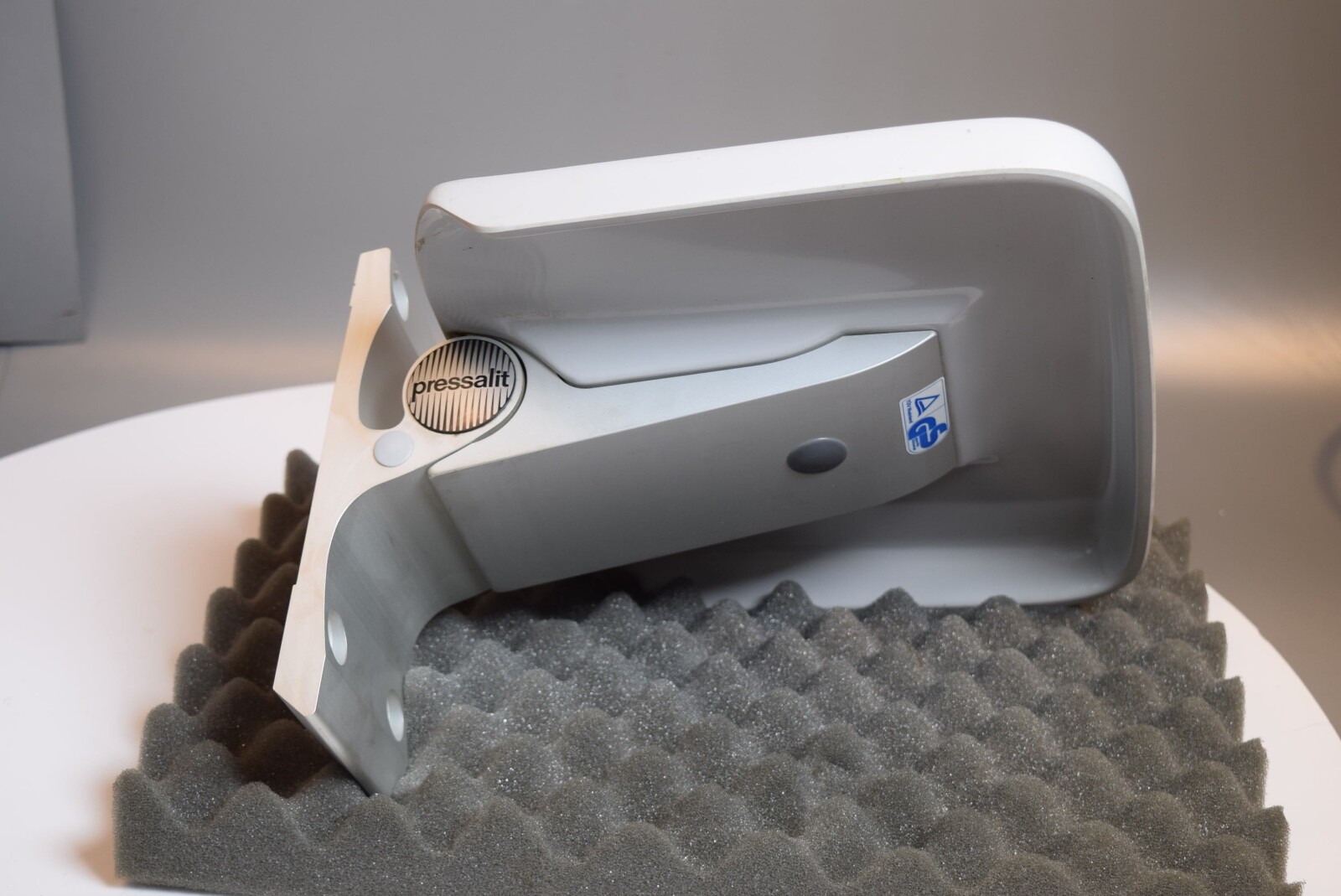 NUEVO Plegable Ducha Baño Sauna Asiento Montado en la Pared Pressalit Barco RV Cámper Avión