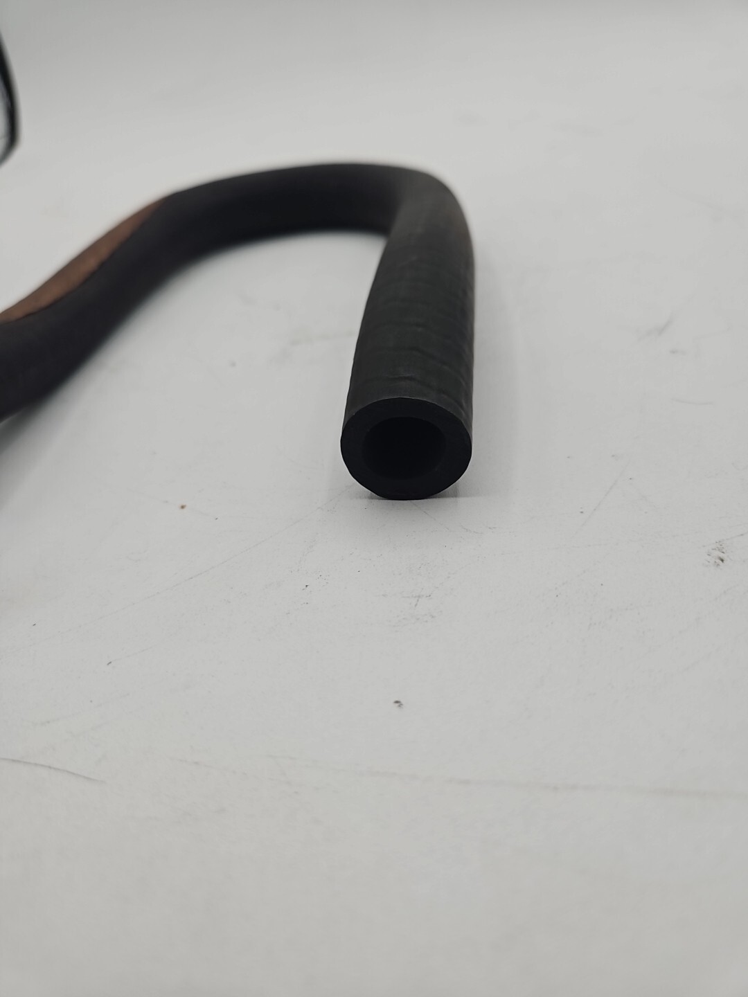 1965-80 RR Silver Shadow I, II & Bentley T1, T2-COOLANT HOSE (RH9020)