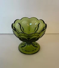 Anchor Hocking Fairfield Green Art Glass Pedestal Compote Footed Candy Dish VTG