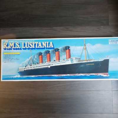 R.M.S. LUSITANIA 1/350スケール 組み立てキット Gunze Sangyo 1/350 RMS Lusitania British Passenger Ship Deluxe