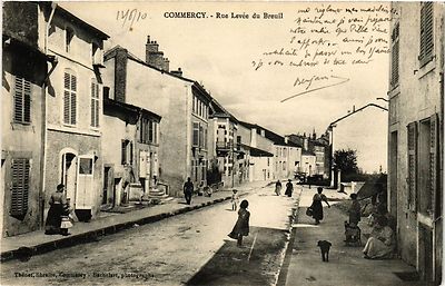 CPA Commercy - Rue Levee du Brauil  (254972)