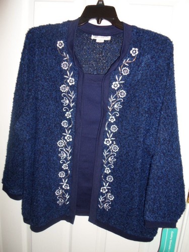 CATHY DANIELS BLUE WHITE EMBROIDERED 