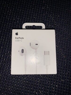 Original OEM Apple AirPods Wired Ear Headset  USB-C White ( No fakes)
