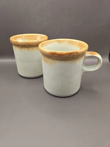 MCCOY NELSON SPECKLED GRAYSTONE TAN DRIP USA 1412 3 3/4"h Coffee Mugs (Set of 2)