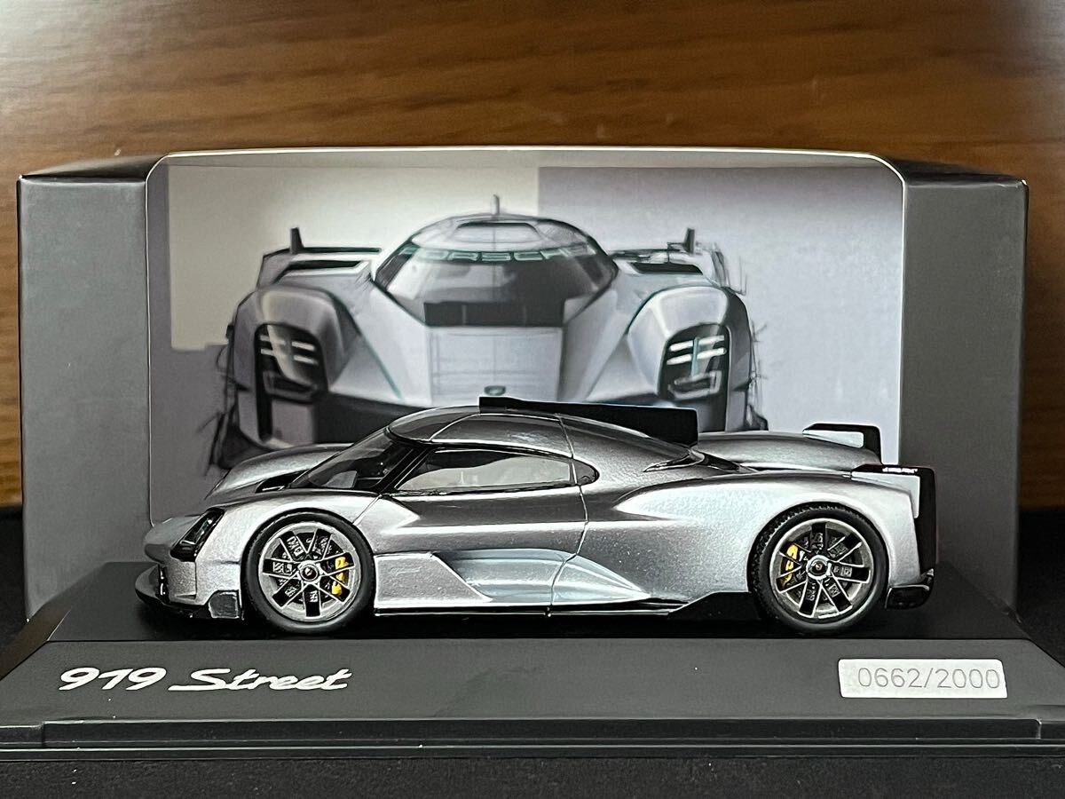 1/43 ポルシェ 919 ストリート シルバー Porsche特注 Spark 1/43 Custom Spark Porsche 919 Street metallic silver | eBay